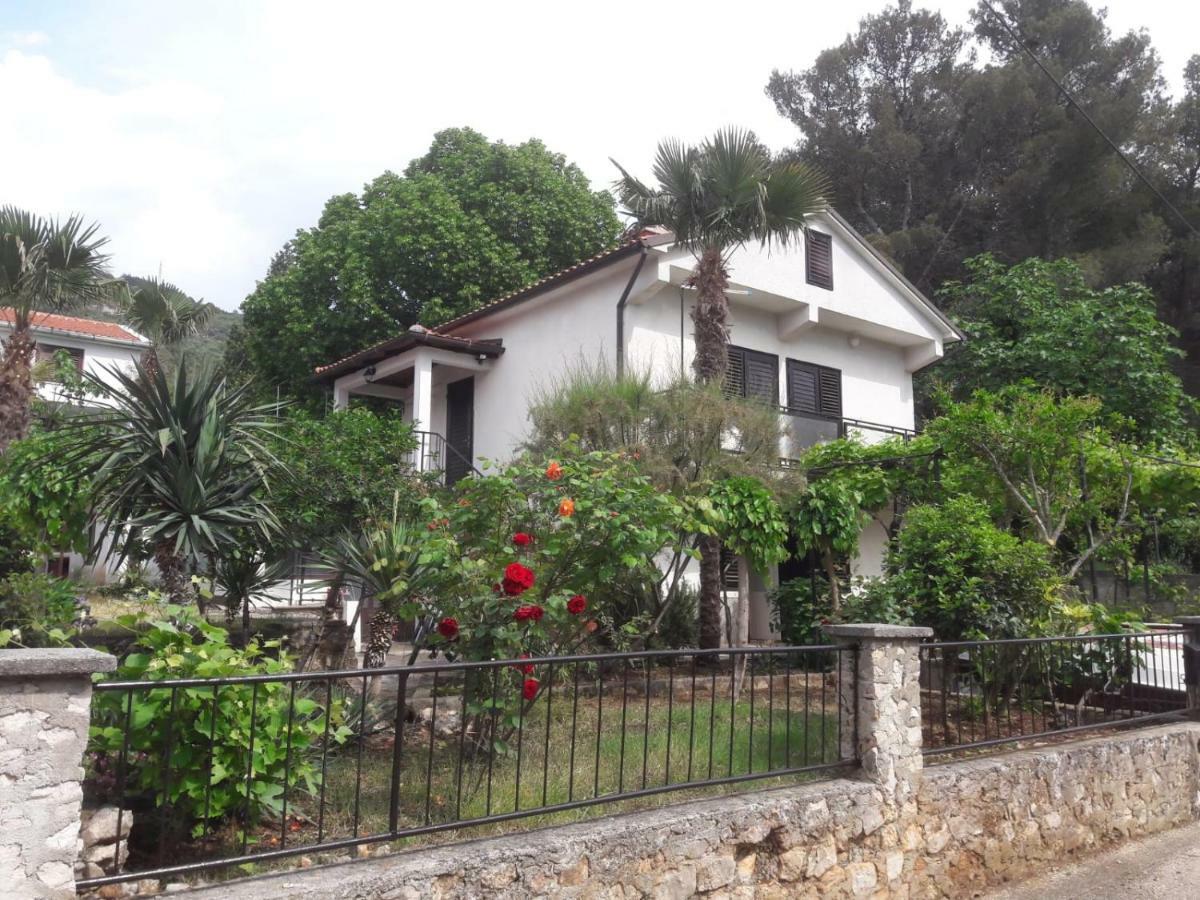 Apartman Barbara Cres Exterior photo